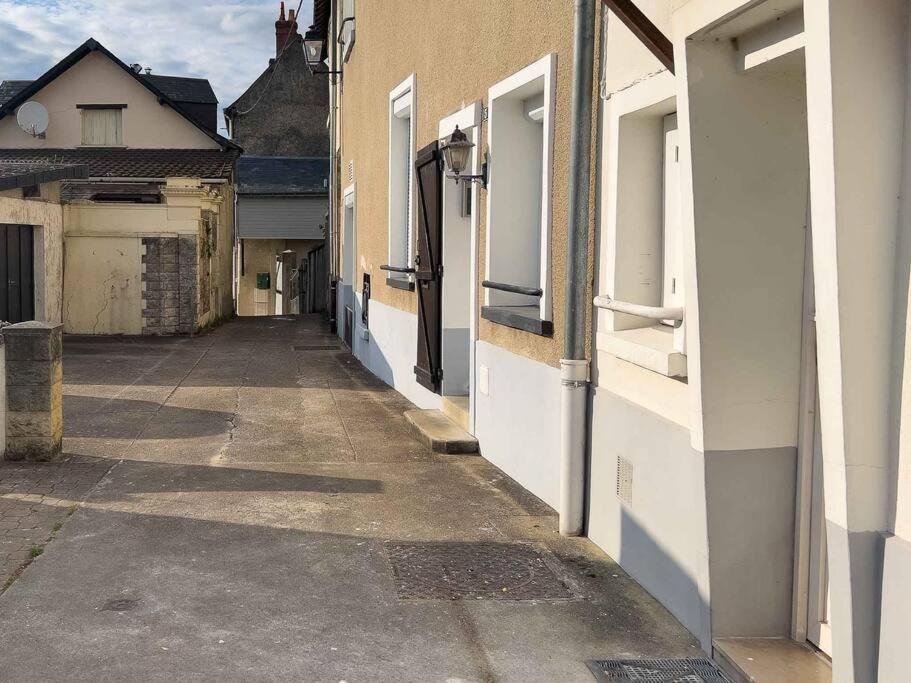 Maison Semi-Troglodyte Avec 4 Velos Rochecorbon Dış mekan fotoğraf
